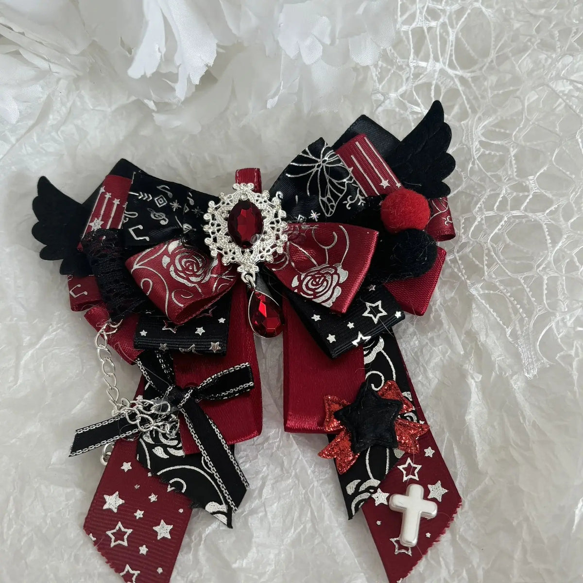 Lolita bow brooch – Red Wings